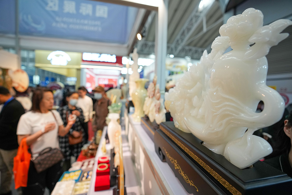 519ڵڰˌж[FڇHչ^˽⹤ˇƷ 