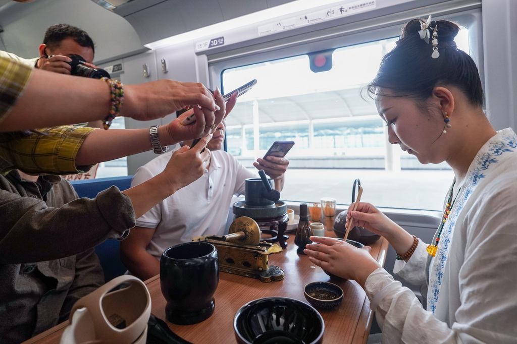 520Ͼ\ιˆTһG2807θF܇܇Mвˇ