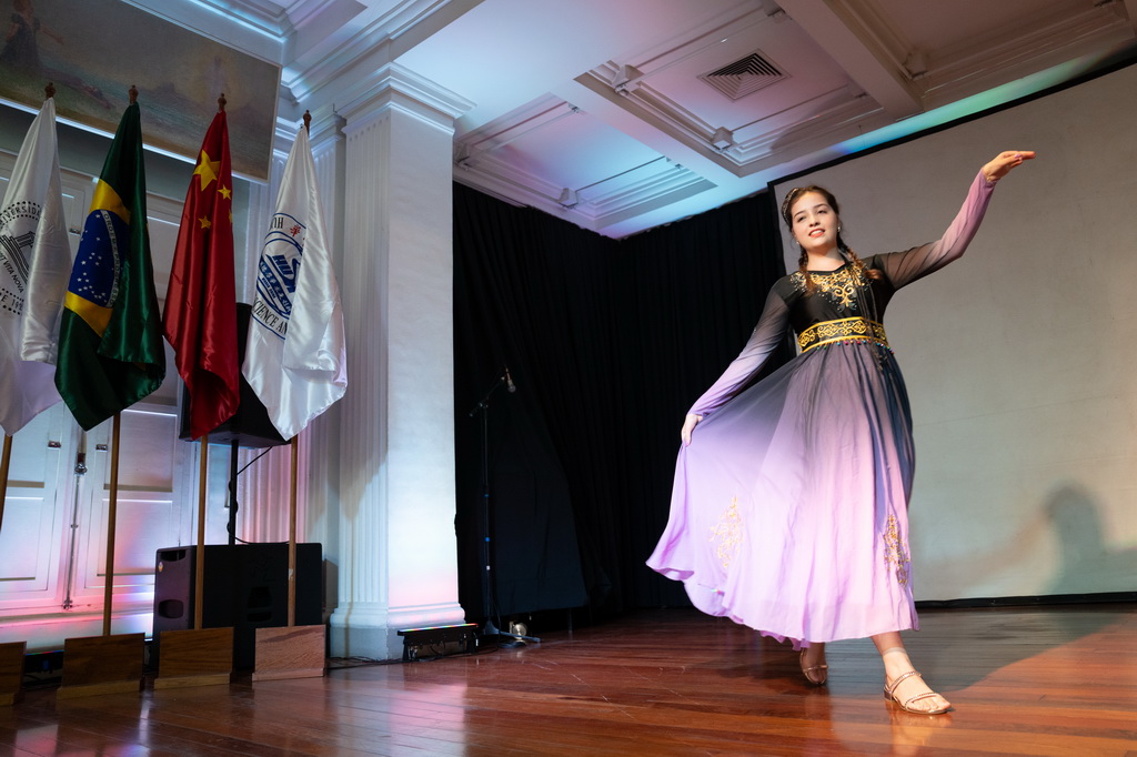 526S_ڰؐWeеĵ17áhZЌWıِِ^ıِչʾˇڱΛQِժùAӛ  z