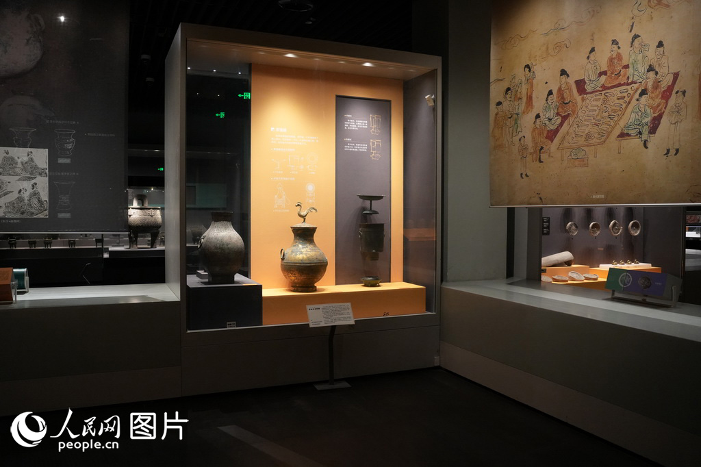 ̽PB~RչhWӛ ־z