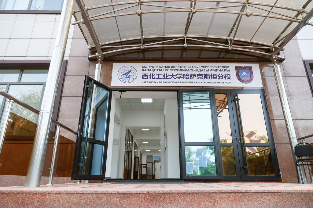 @626ڹ_˹̹ľDĔzIW_˹̹УTAӛ ѩU z