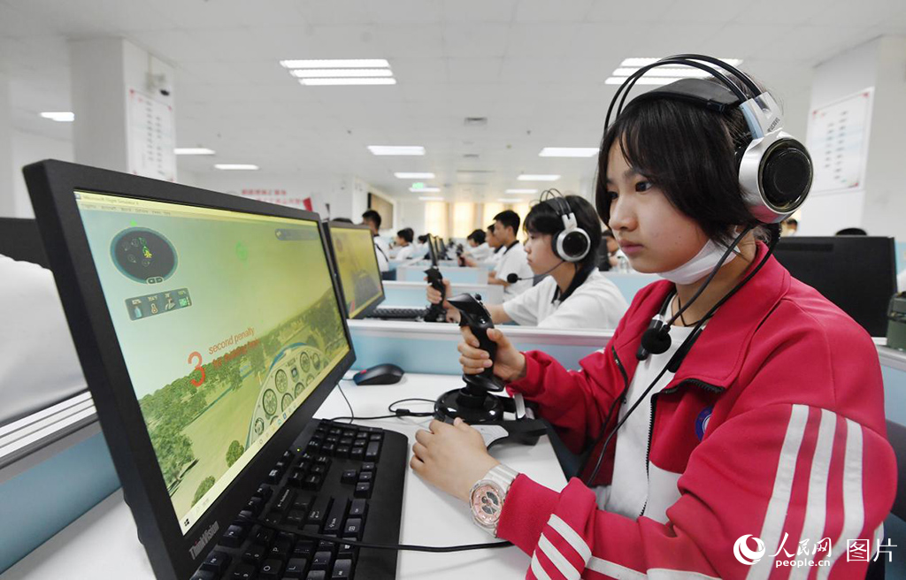 723ںӱʡЌWڅģMw\ӖģMw\һ헼Ƽwһwd\BwdȤͼMW֪RںcľC|Wӛ ܲz