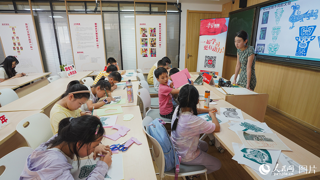 724ԺݱɽֵСтώĽ̌WWӡ~ļˇWӛ Pz