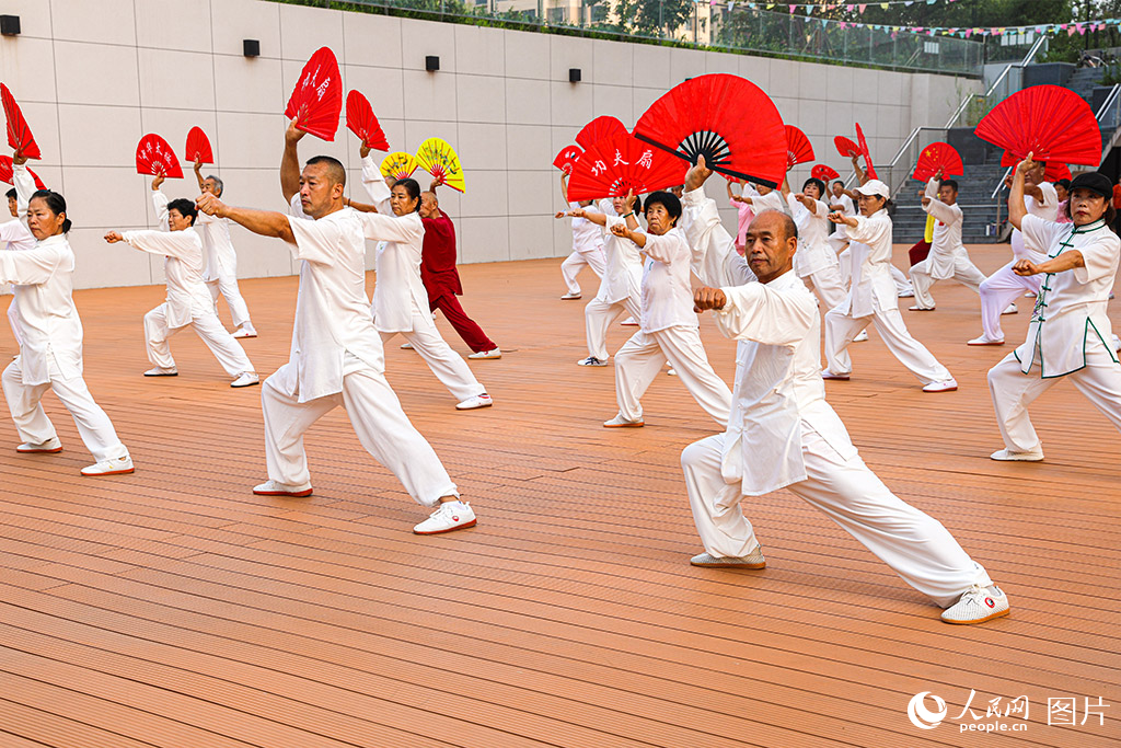 85۰^ݖ|C\^³Vݖ|̫O꠳̫OW Kz