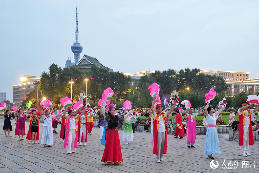 86LĻVŤʽMw呟Wӛ z