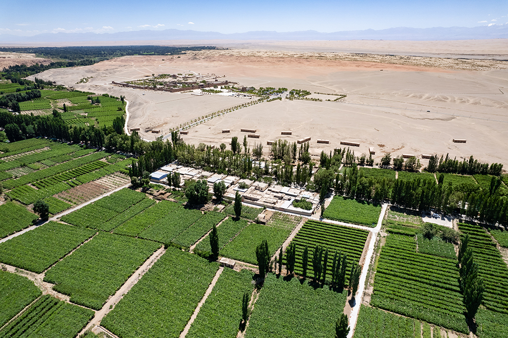 718ڸCʡػĔzP^͸Gޣo˙CƬAӛ ɱ z