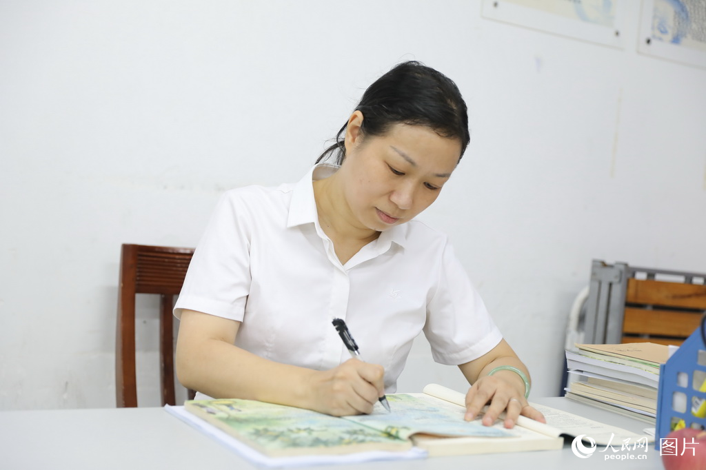 99ʡеڶʮСWώڂn Wӛ Ϸʢz