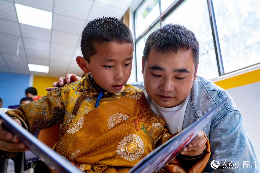 տt؅^ϺWУĺӸϺԮώxnWӛ _z