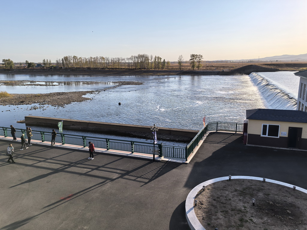 佳木斯湯原 : 水清稻香風景美 “引湯”工程潤民心【2】