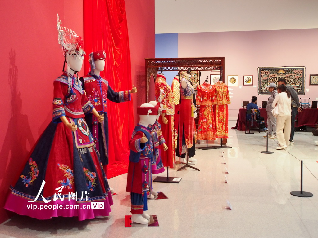 中國工藝美術館舉辦“錦繡中國——刺繡公共教育展”【4】