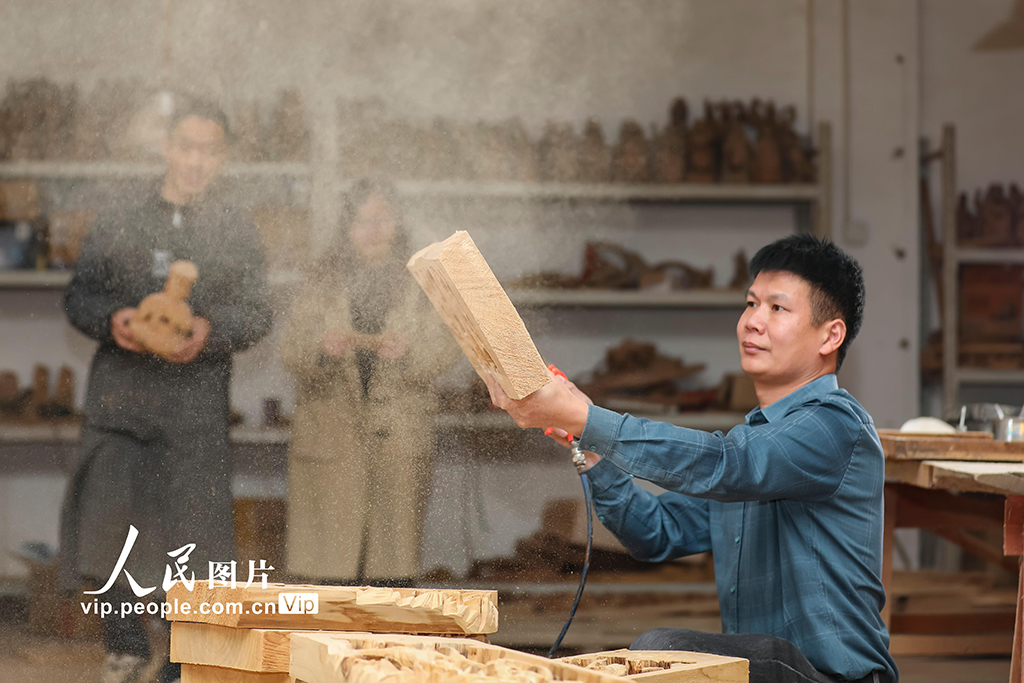 福建南安：助推木雕文化產業發展【6】