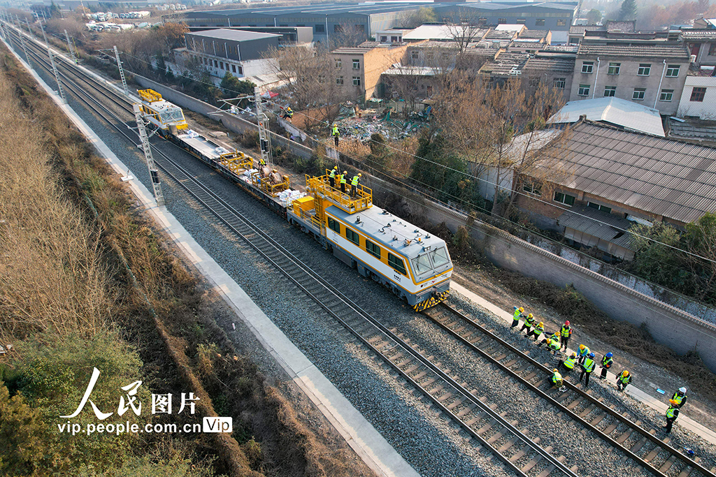 陜西咸陽：隴海鐵路檢修忙【3】