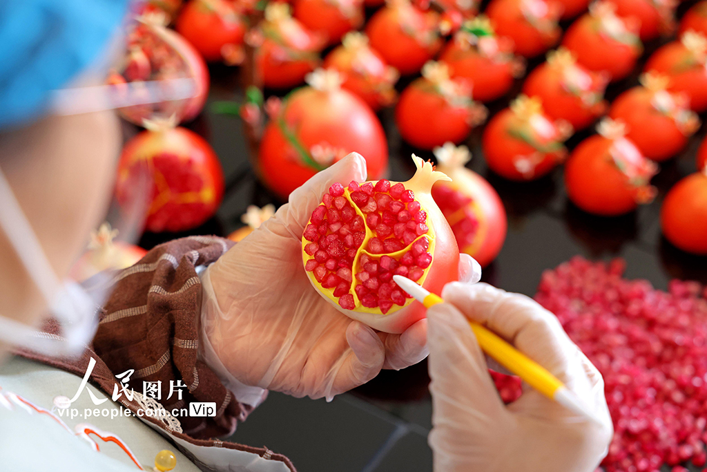 山東棗莊：捏“紅石榴”喜饃迎新年【7】