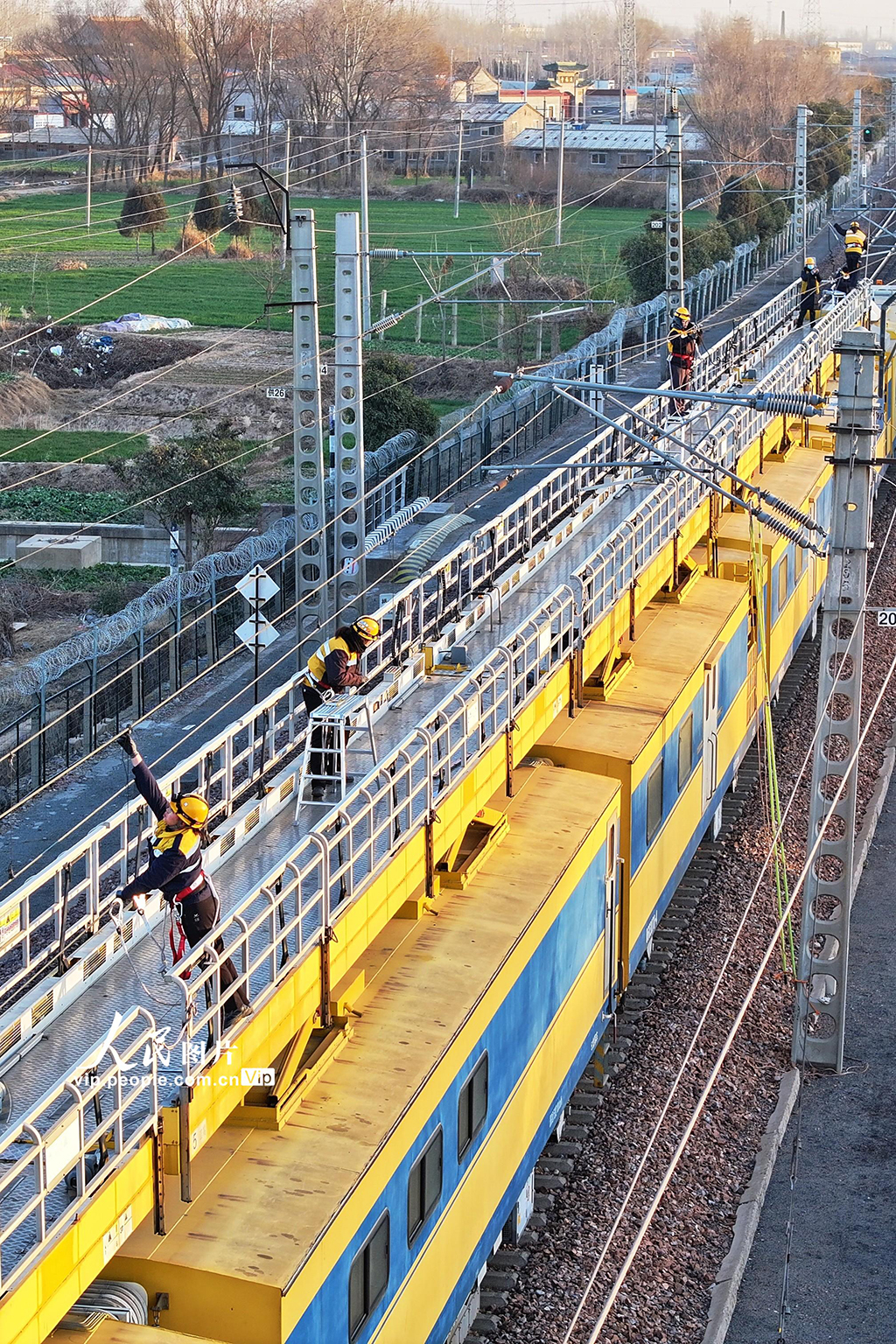 河南新鄉：檢修京廣鐵路備戰春運【3】