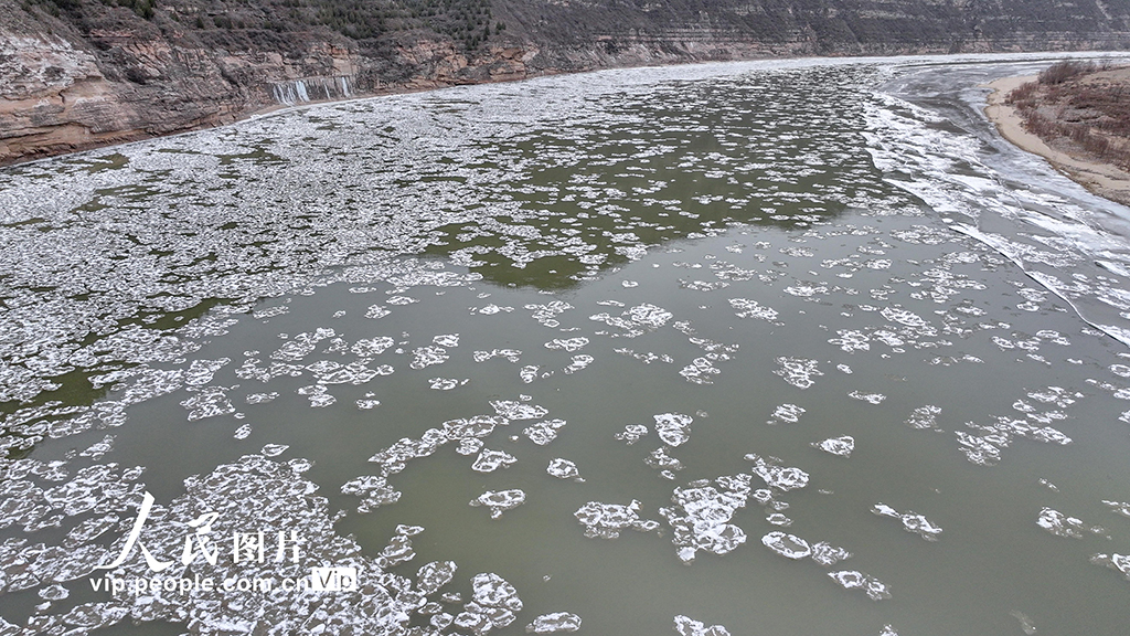 山西永和：黃河乾坤灣景區現大面積流凌【3】