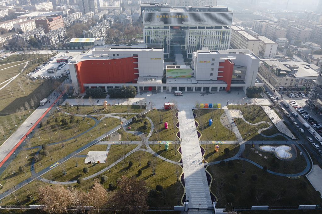 1月13日拍攝的經過翻新擴建而成的西安市青少年活動中心（無人機照片）。新華社記者 邵瑞 攝