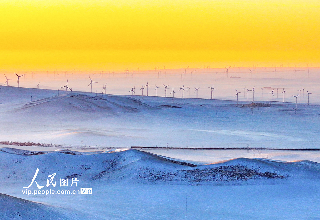 內蒙古錫林郭勒盟：打造新能源發電產業集群【4】