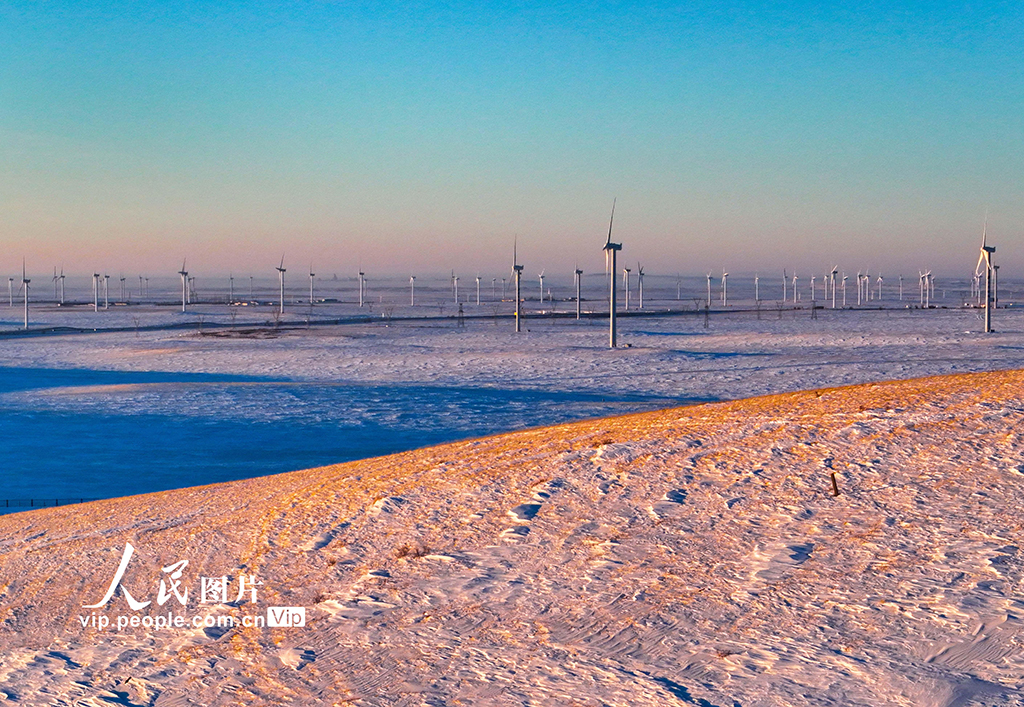 內蒙古錫林郭勒盟：打造新能源發電產業集群【3】