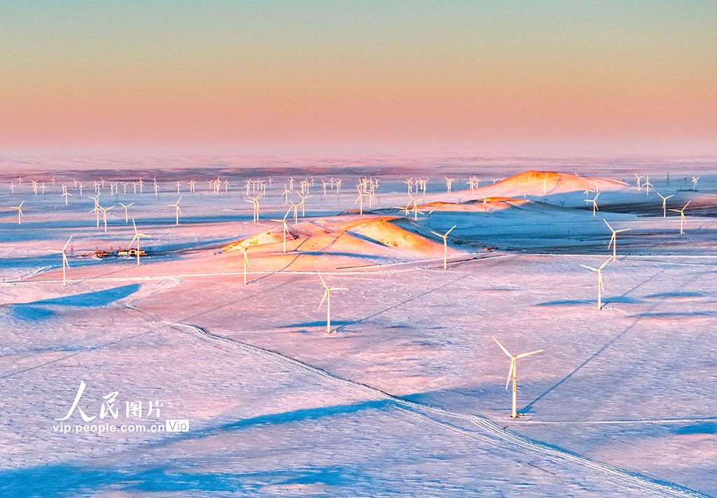 內蒙古錫林郭勒盟：打造新能源發電產業集群【2】