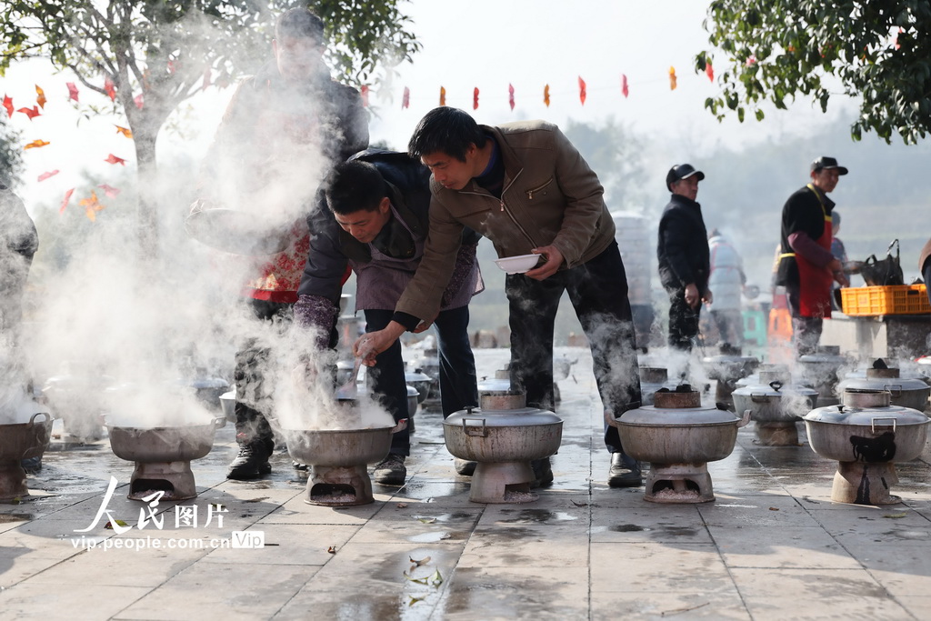 四川宜賓：吃土火鍋 感受濃濃鄉情【3】