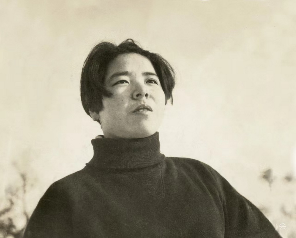 1940年2月 陳菁在云嶺。葉挺攝