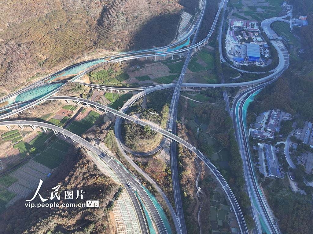 云南勐臘：勐關高速公路部分建成通車【3】