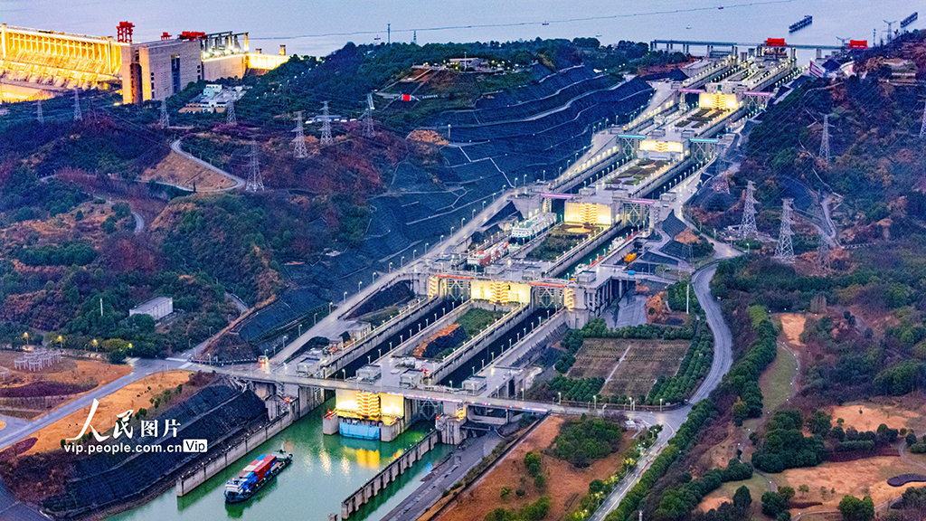 三峽船閘完成換向運行調整【5】