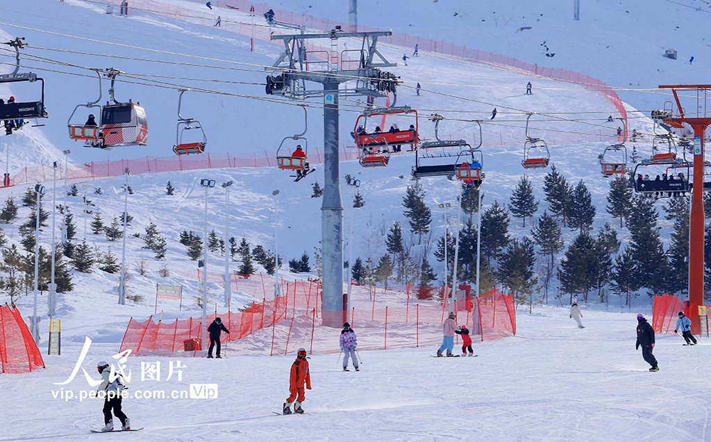 新疆阿勒泰：暢游冰雪 歡度春節【7】