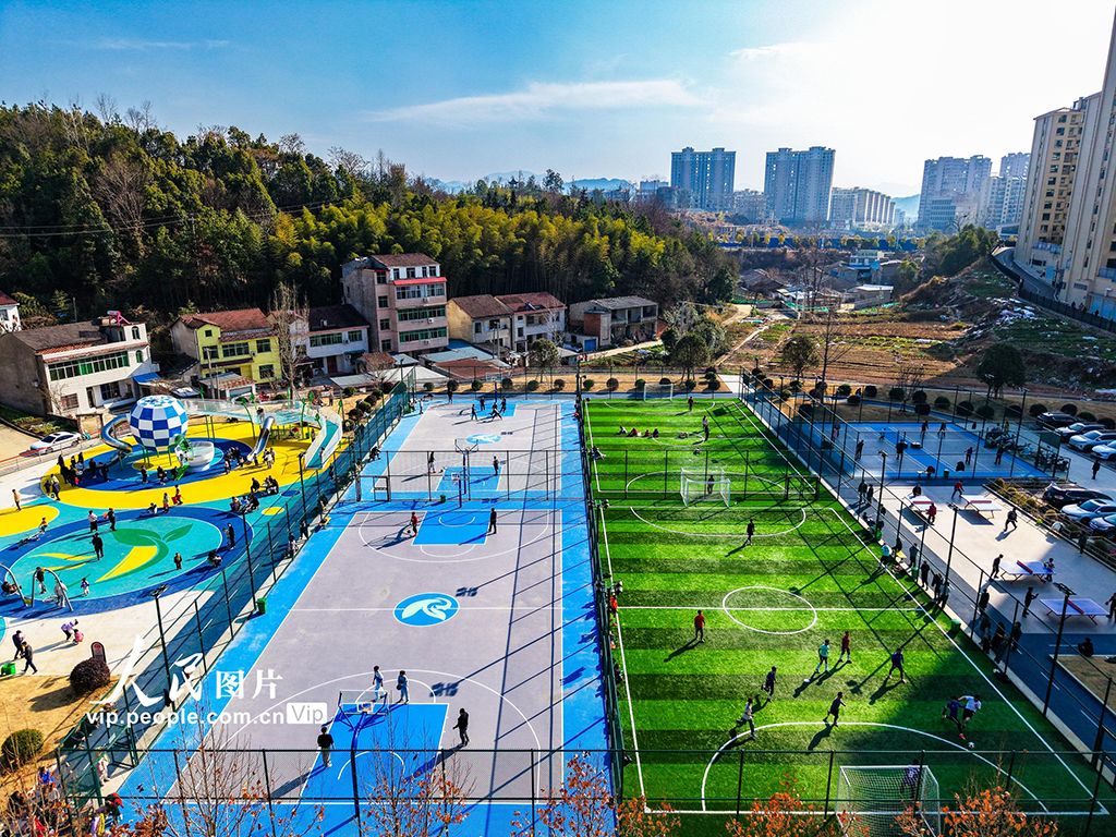 湖北英山：鍛煉身體迎新春【2】