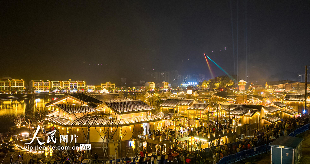 湖南衡陽：南岳里夜景醉游人【2】