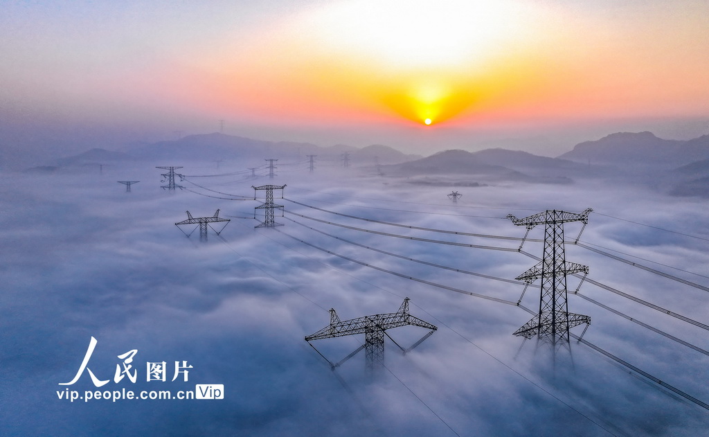 安徽蕪湖：“云端”鐵塔助力綠色能源發展