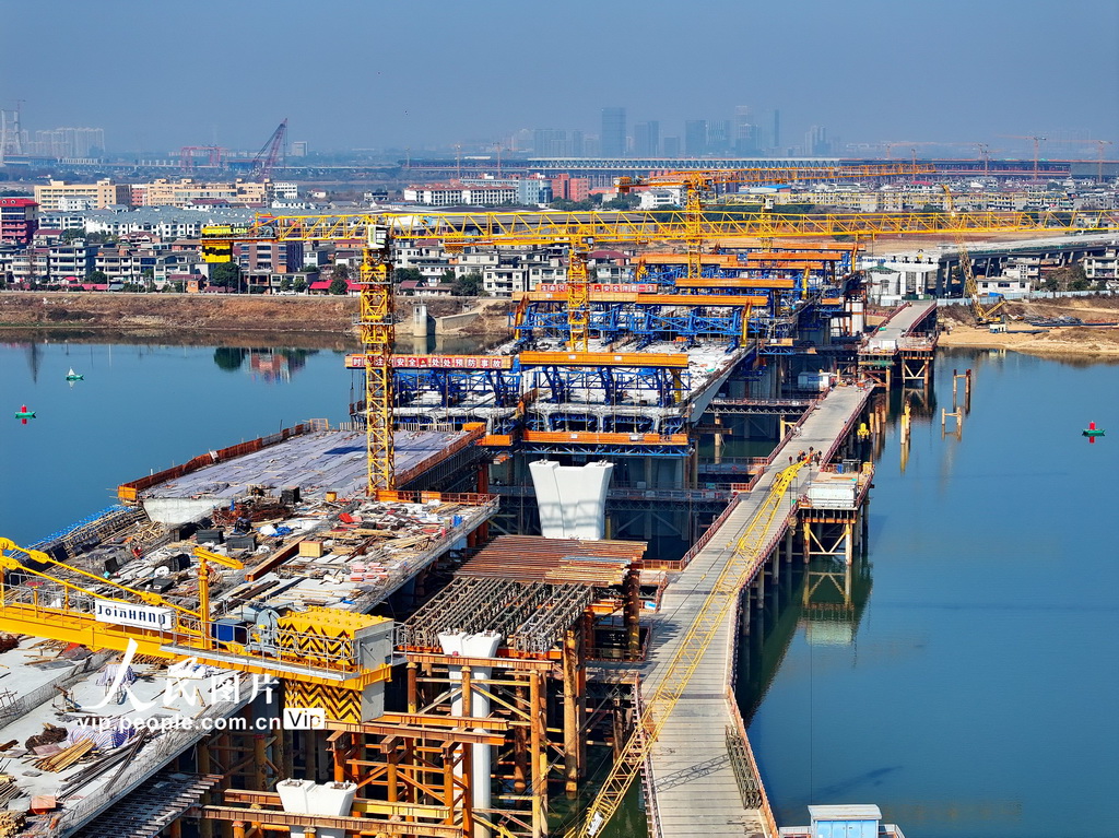 江西南昌：完善交通路網 拓展城市空間【5】