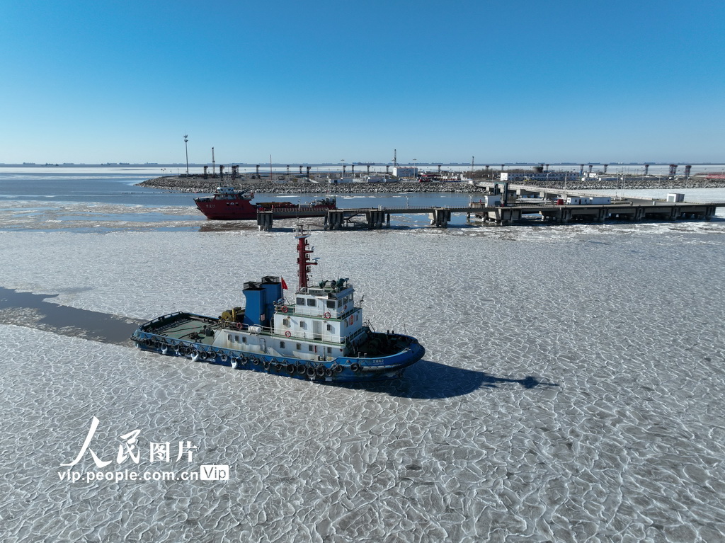 河北唐山：寒潮來襲 破冰保運【2】