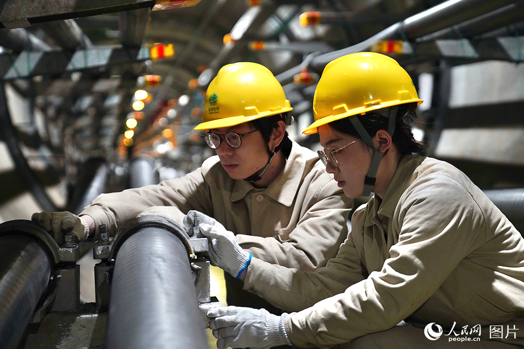 江蘇南京：城區主網保供電纜隧道探秘