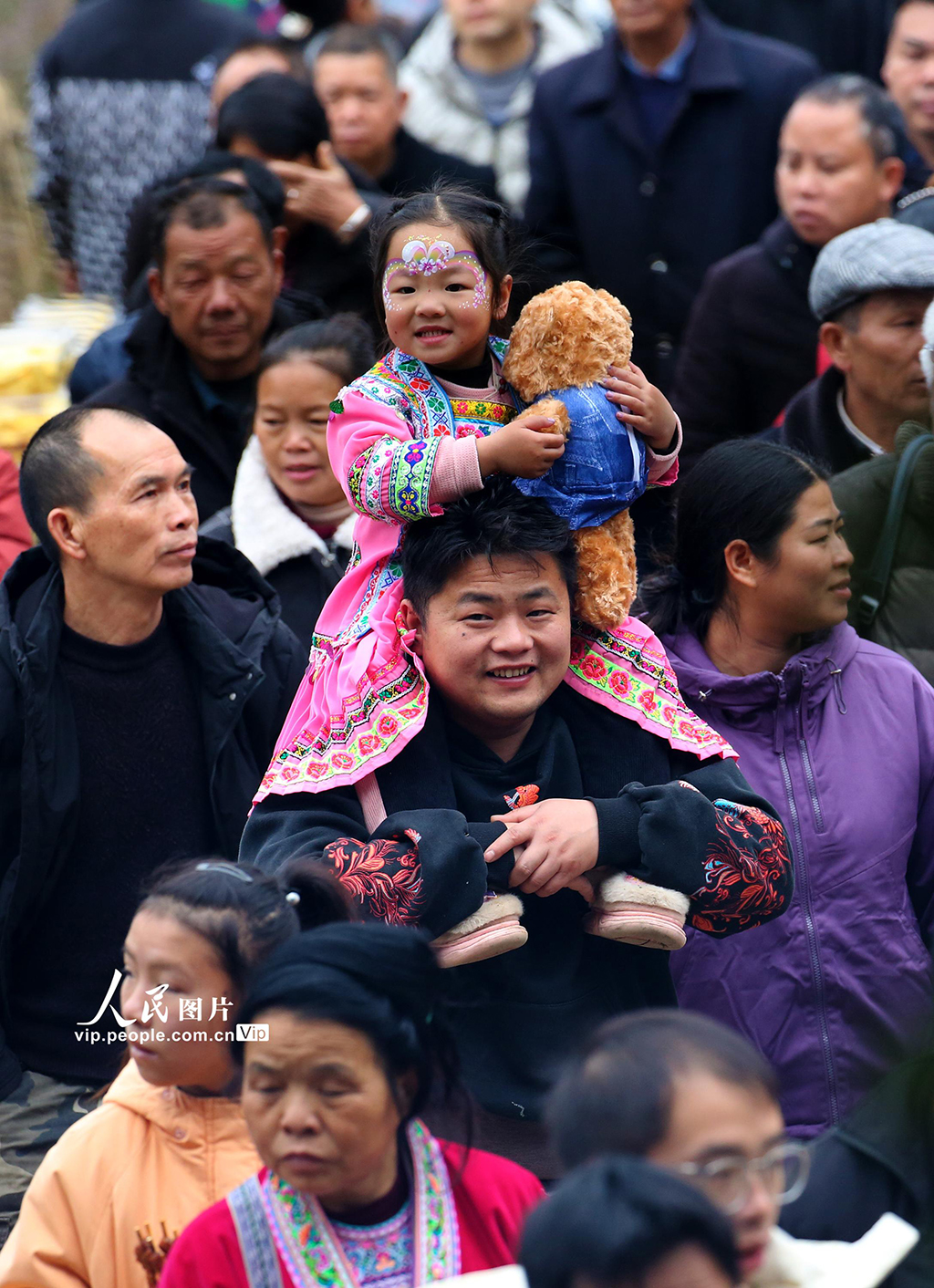 廣西融水：萬人歡慶古龍坡【8】