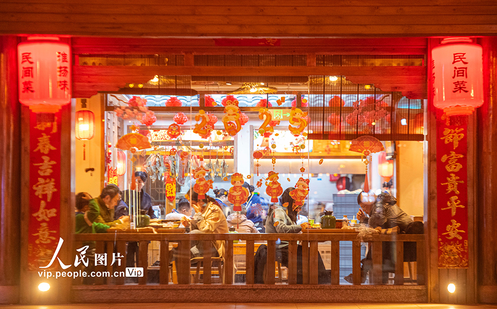 江蘇揚州：夜經濟紅火