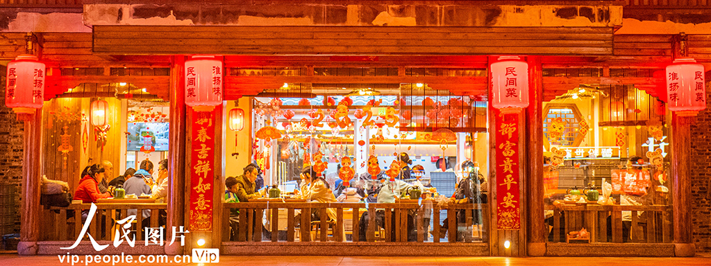 江蘇揚州：夜經濟紅火【2】