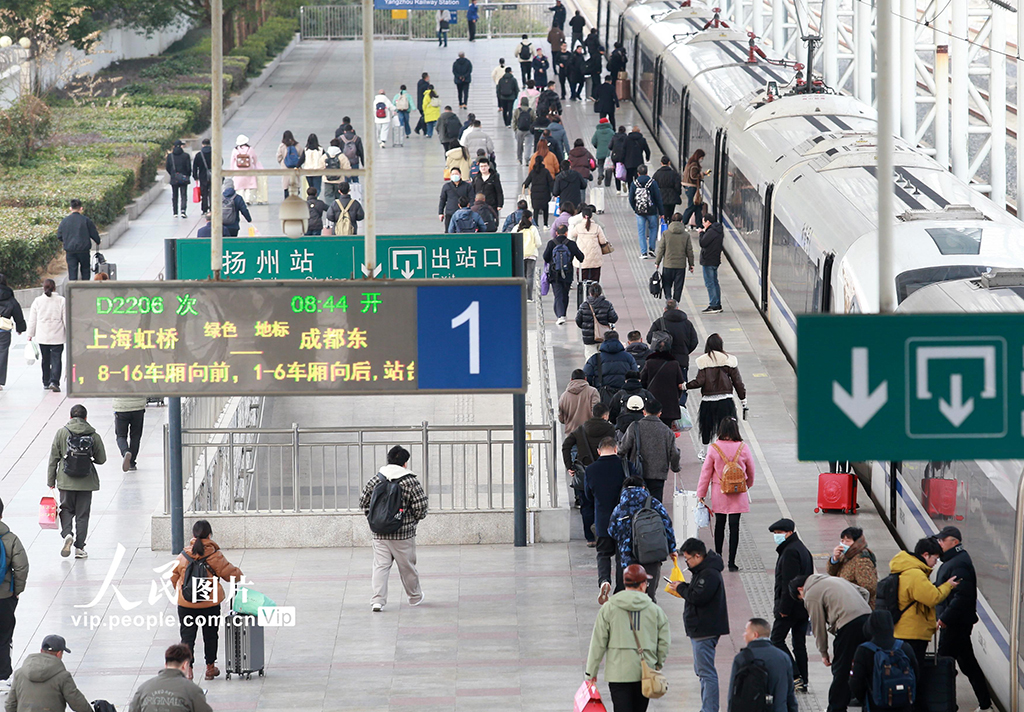 站好2025年春運最后一班崗【4】