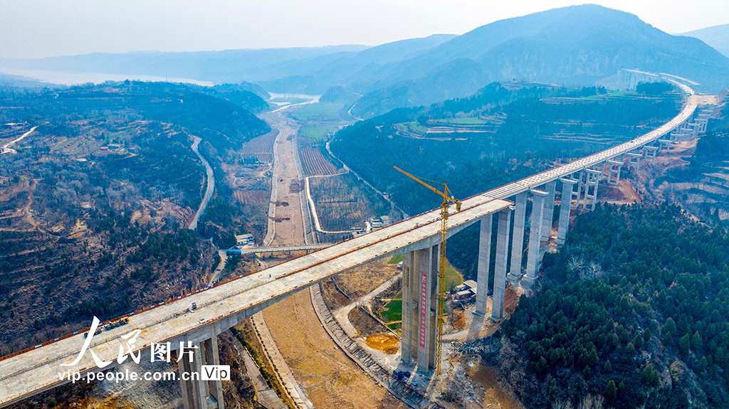 河南新安：濟新高速公路項目建設加速推進【3】