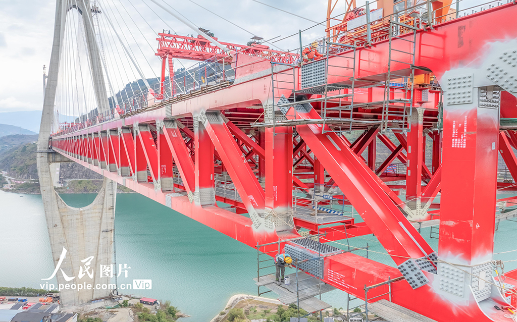 云南綏江：新市金沙江特大橋建設正酣【8】