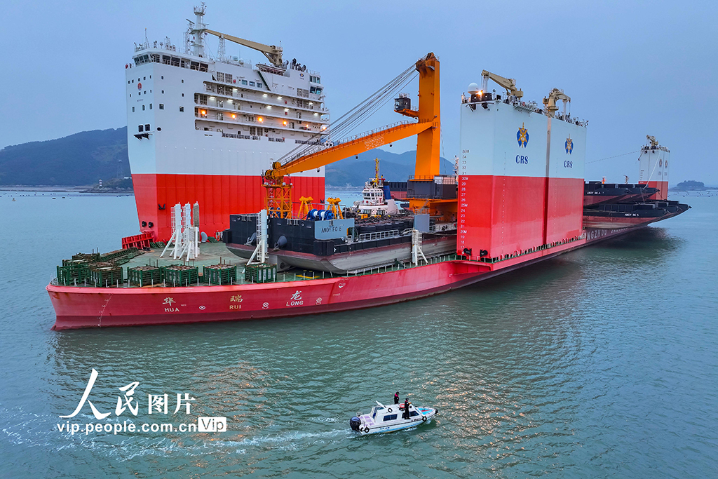 福建寧德：“華瑞龍”輪即將啟程