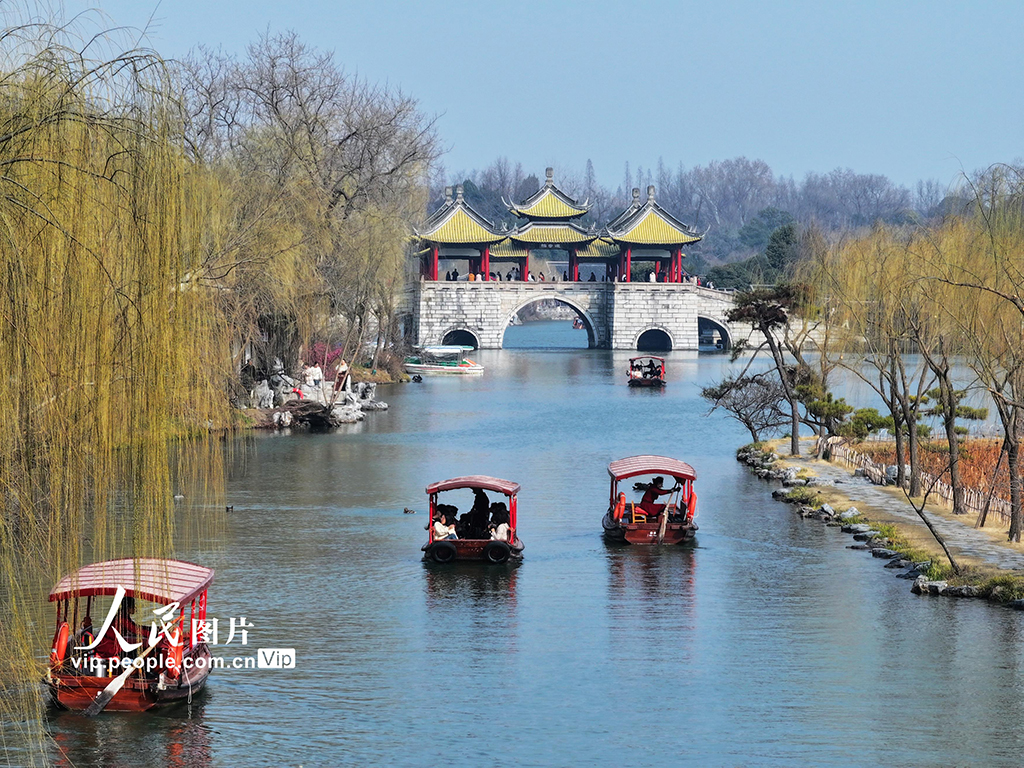 江蘇揚州：瘦西湖春景如畫