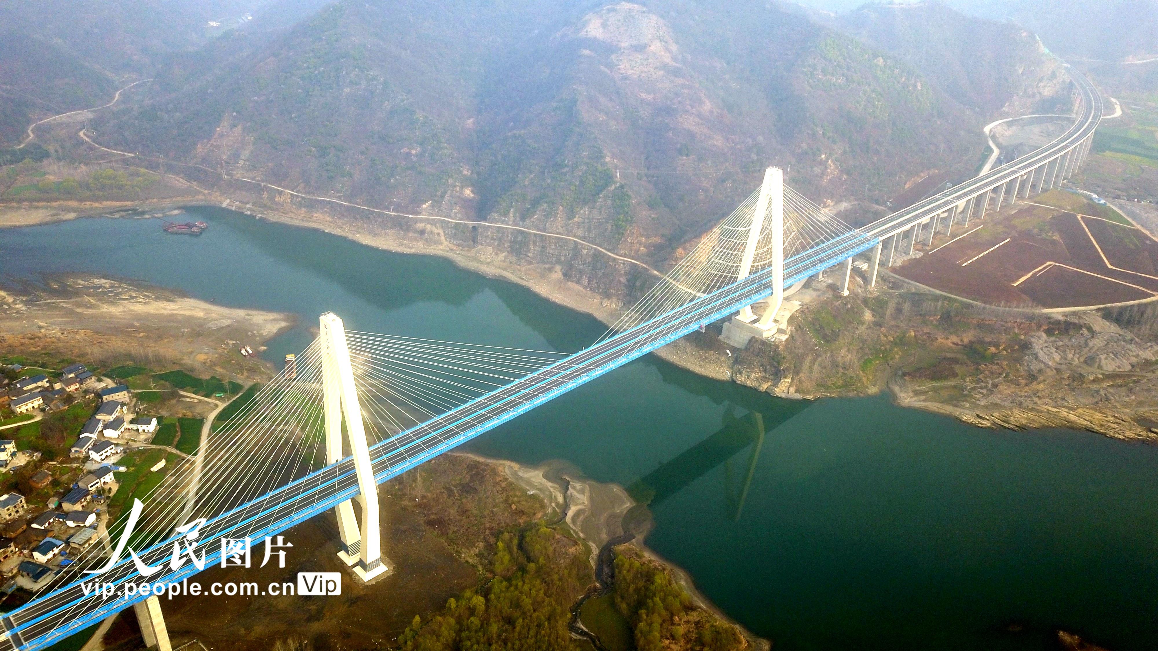 湖北十堰：十巫北高速通車【3】