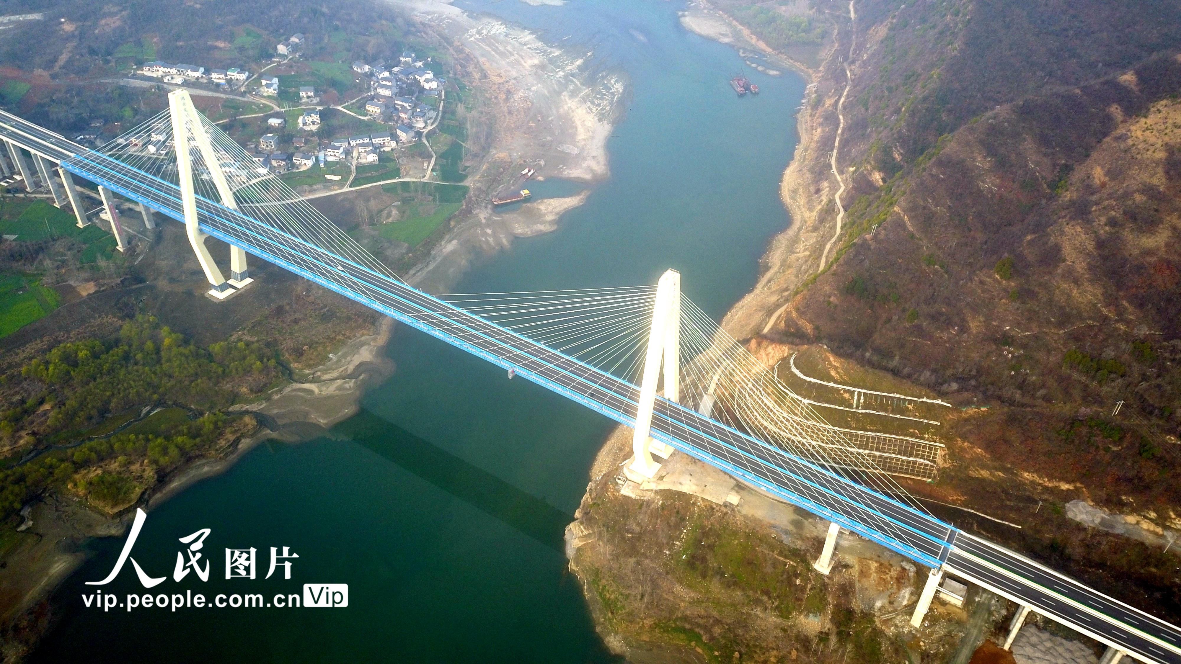 湖北十堰：十巫北高速通車【4】