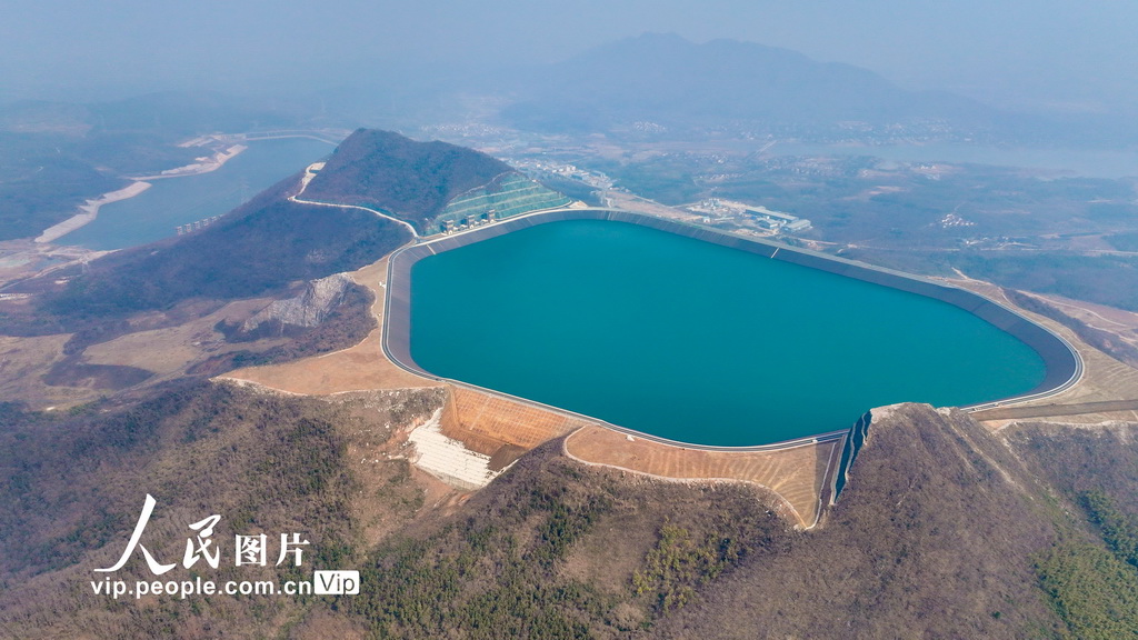 江蘇句容：世界壩體最高抽水蓄能電站首批機組并網發電