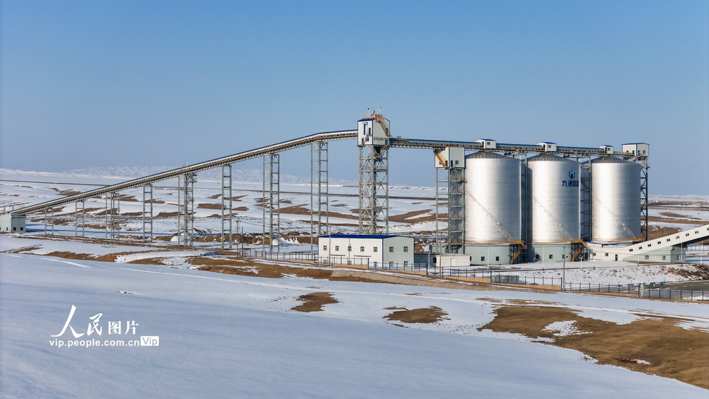 新疆呼圖壁：煤從空中“走”【3】