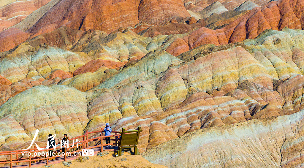 甘肅張掖：七彩丹霞 人在畫中游【2】
