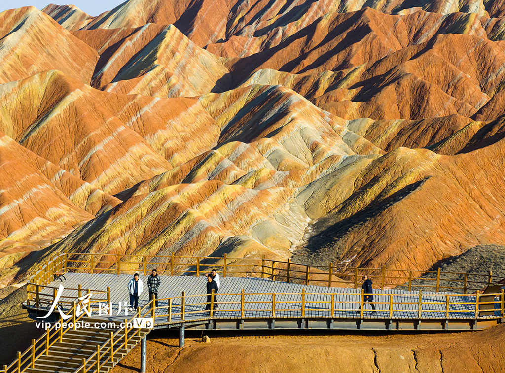 甘肅張掖：七彩丹霞 人在畫中游【7】