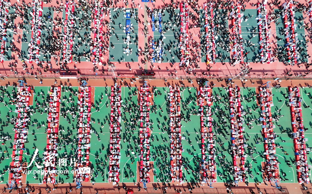 山東青島：春季校園雙選會助力就業