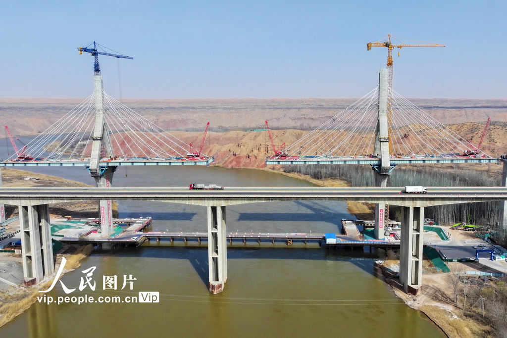 寧夏中衛：黑山峽黃河大橋建設有序進行【4】